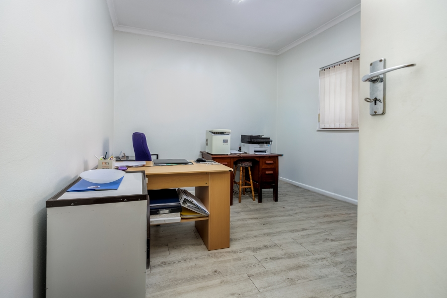 4 Bedroom Property for Sale in Elim Western Cape